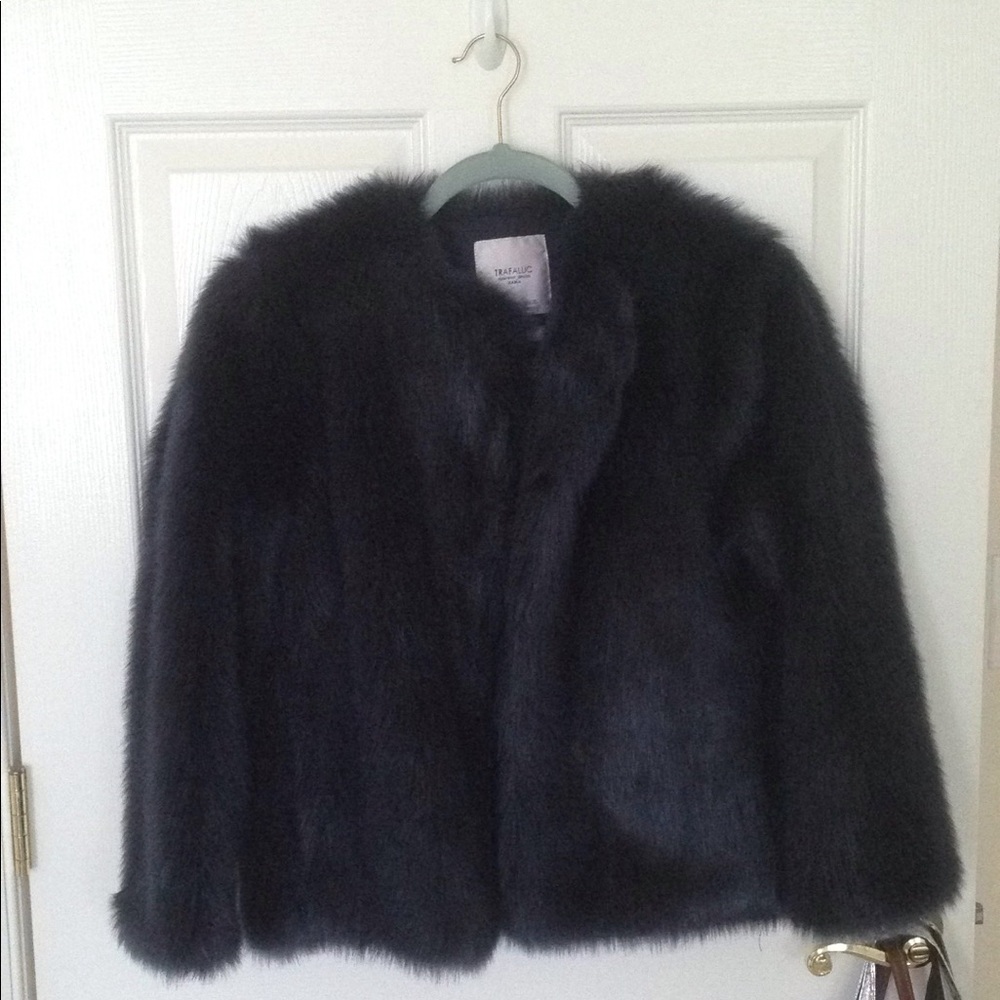 Zara: Navy Blue Faux Fur Coat